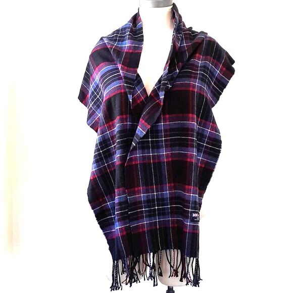 Scotland Cashmere Scarf - Picture 3 of 15